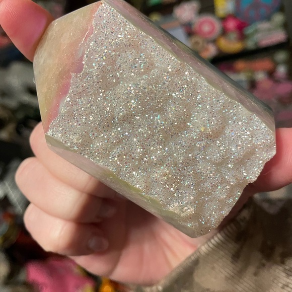 Aura amethyst tower! - Picture 5 of 15